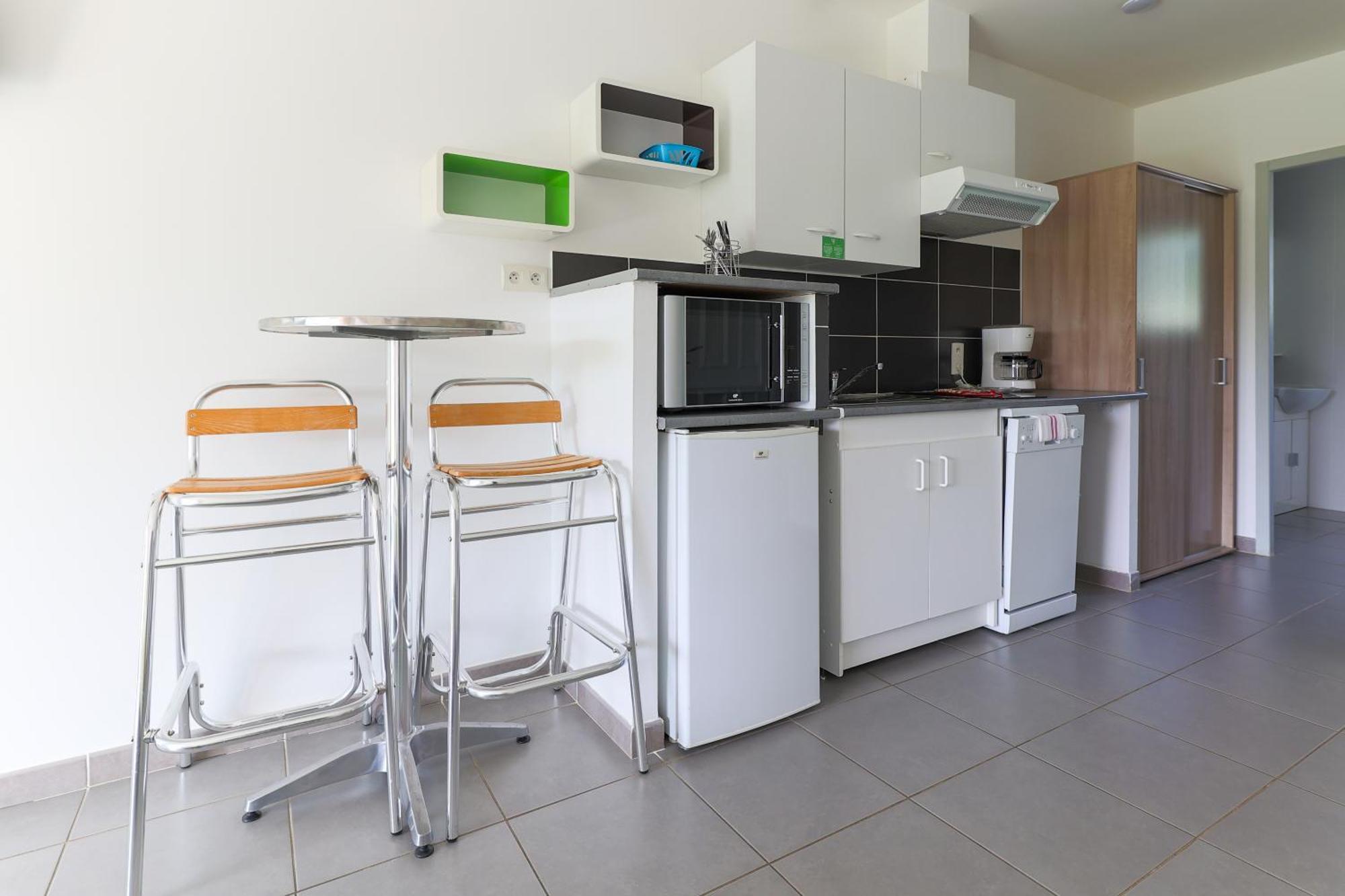 Park & Suites Village Gorges De L'Herault-Cevennes Brissac Luaran gambar